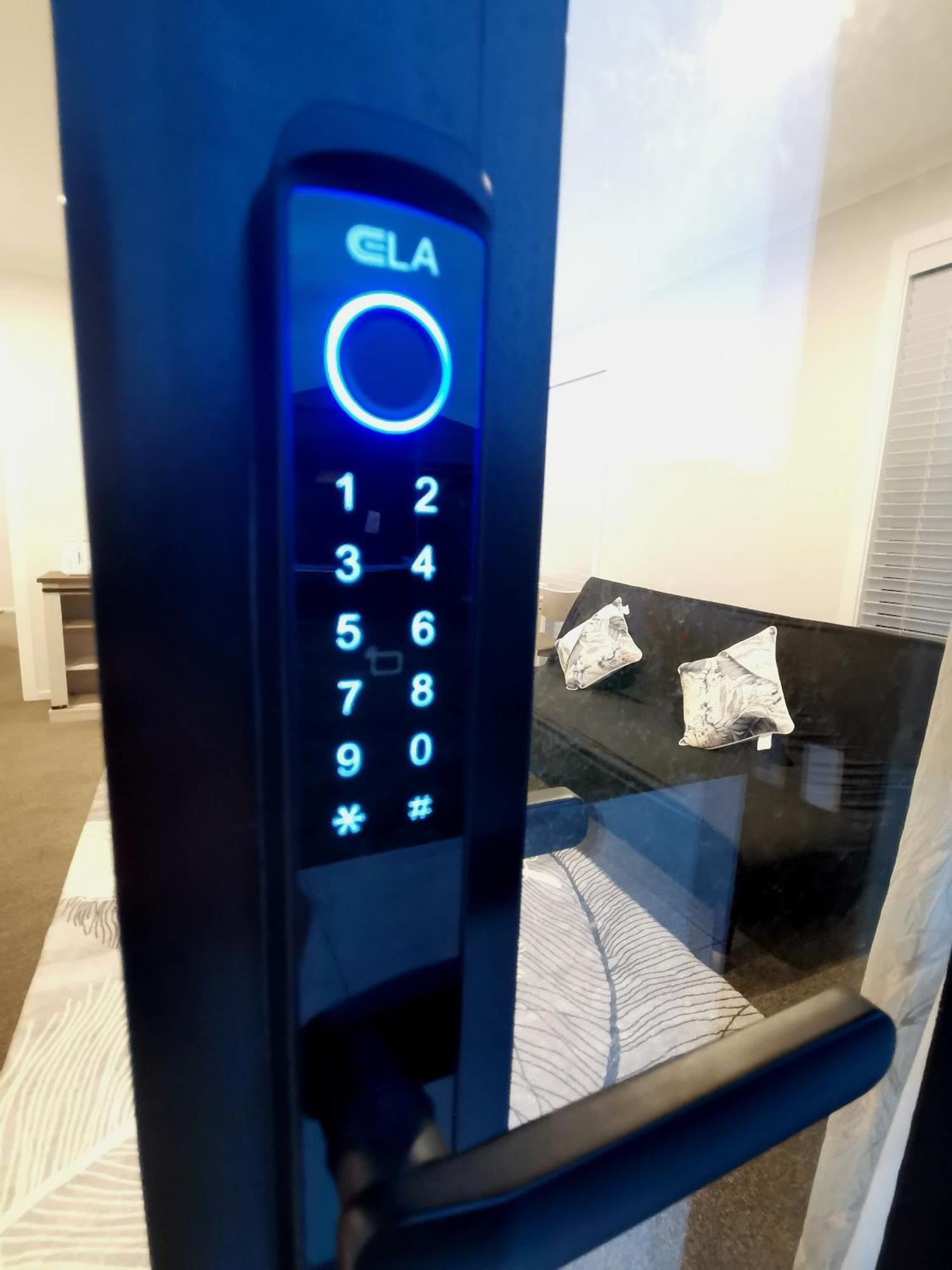 Stylish Private Guest House Ensuite Only 롤레스톤 외부 사진